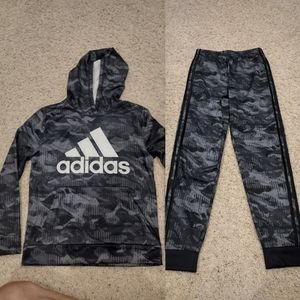 Adidas Sweat suit Pull over hoodie and bottom